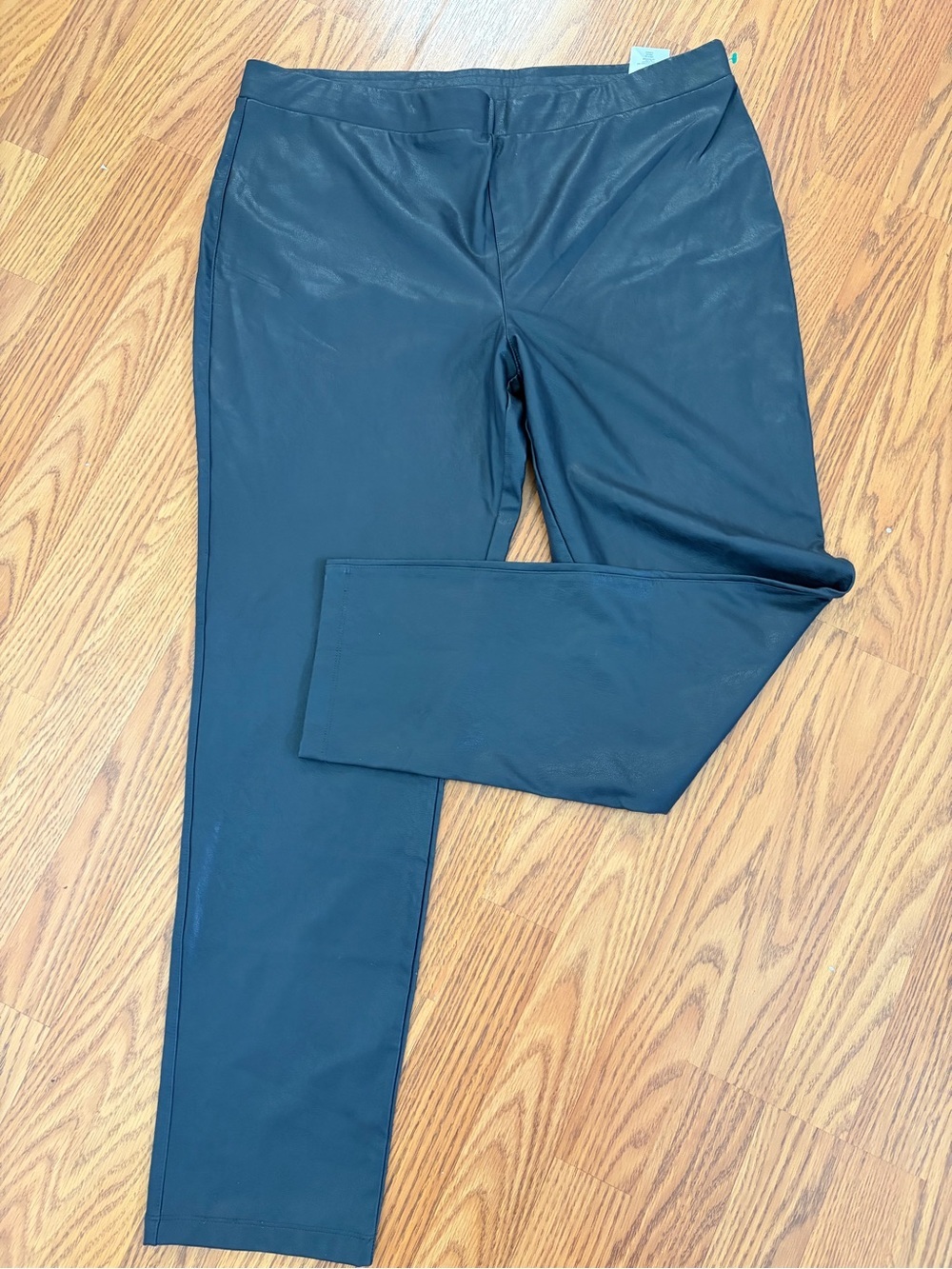 dennis basso Black Faux Leather Skinny Pants Size L - Picture 2 of 9